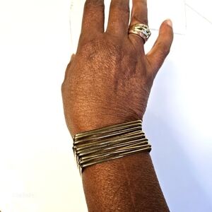 Vintage 3-sided Gold-tone Open Cuff Square Bracelet